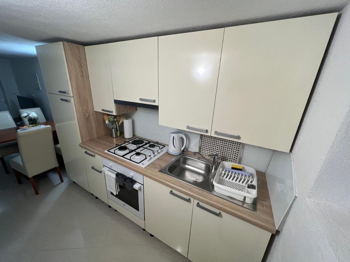Apartment Katalin Kornić Zewnętrze zdjęcie