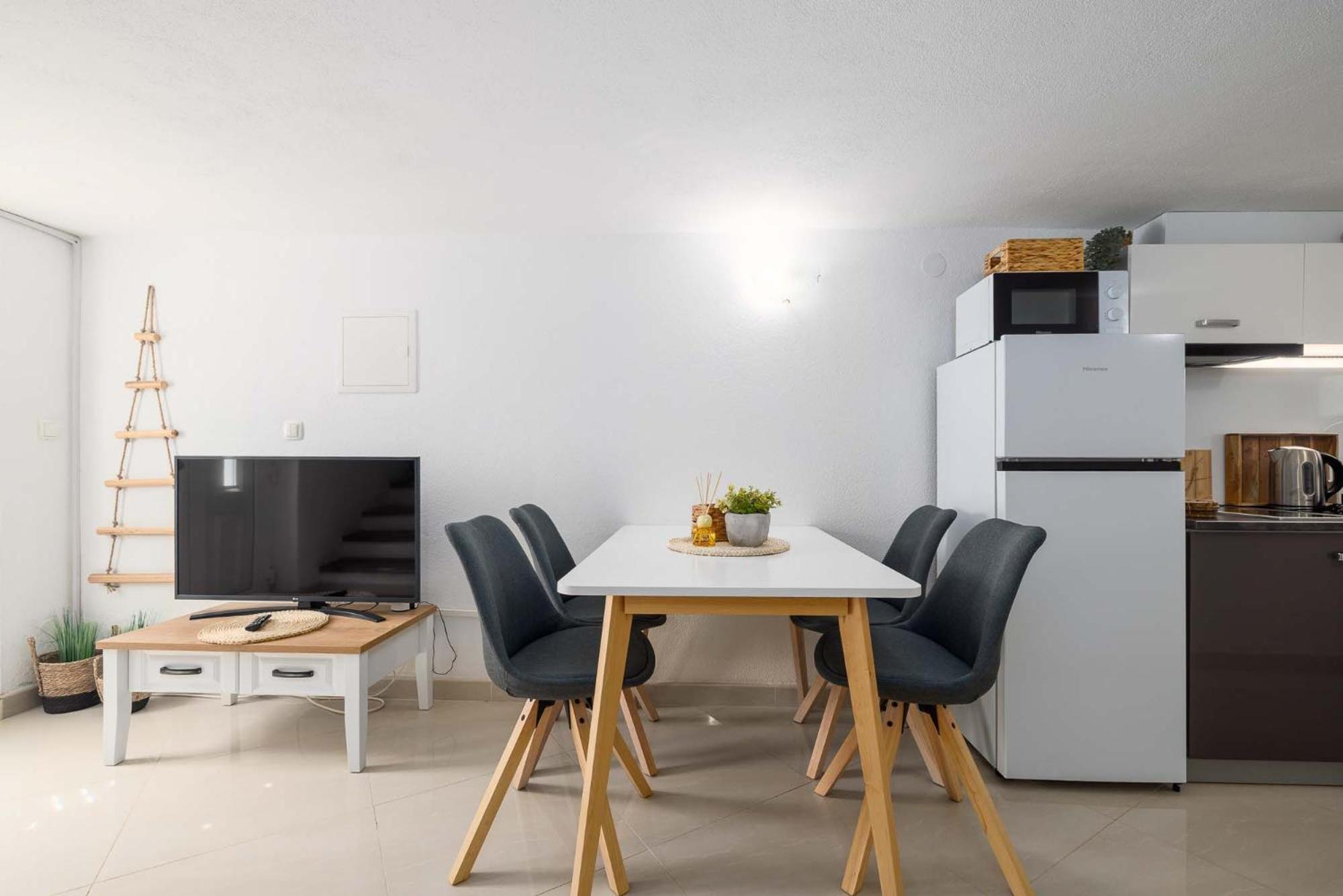 Apartment Katalin Kornić Zewnętrze zdjęcie