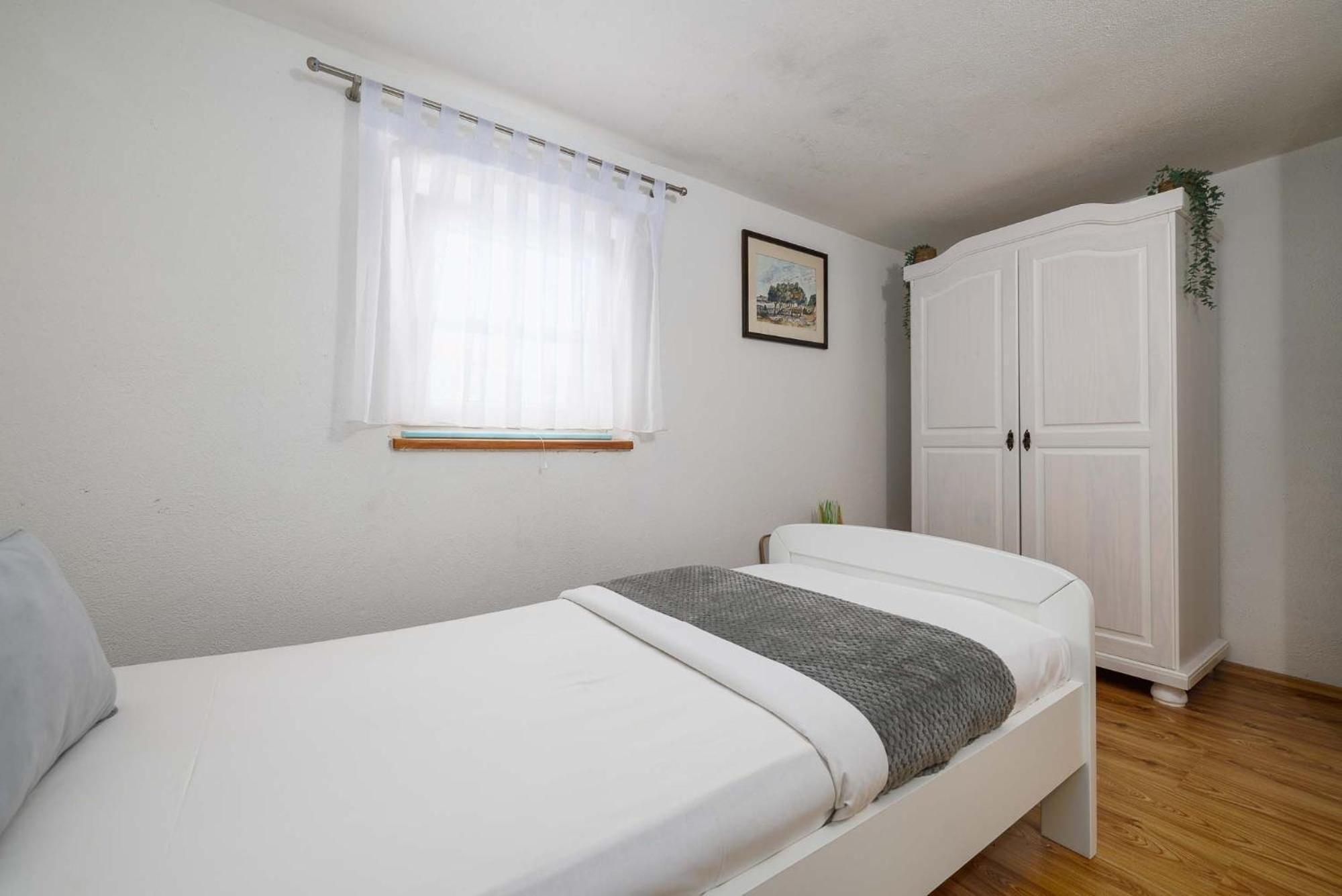 Apartment Katalin Kornić Zewnętrze zdjęcie